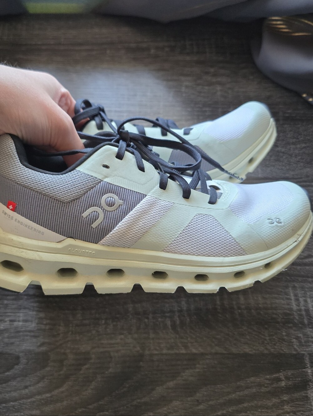 Cloudrunners Onclouds in Frost/Cream/Gray